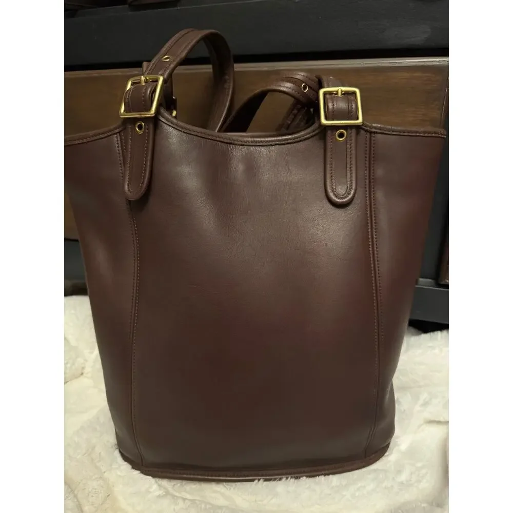 Rich Chocolate Brown Coach Vintage Legacy Large Shopper - Picture 5 of 9